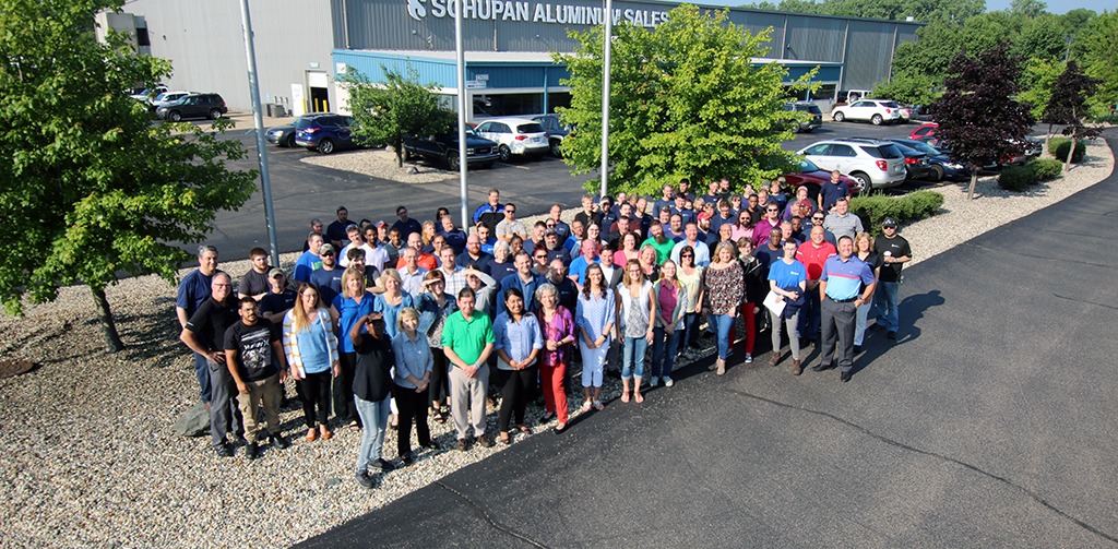 500 Shupan employees outside of Shupan Aluminum Sales building