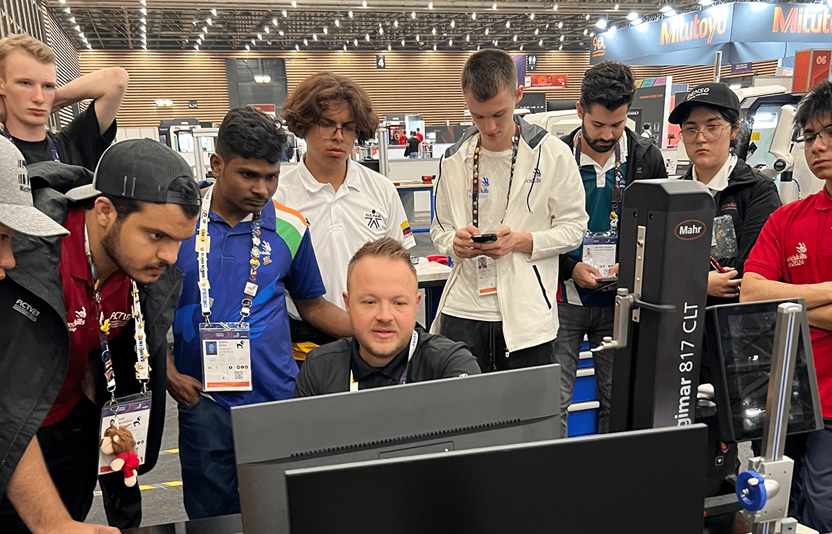 Academic Resources: CAD/CAM in Schools | Mastercam